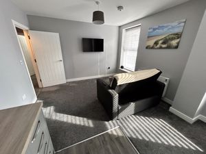 Photo 7- click for photo gallery